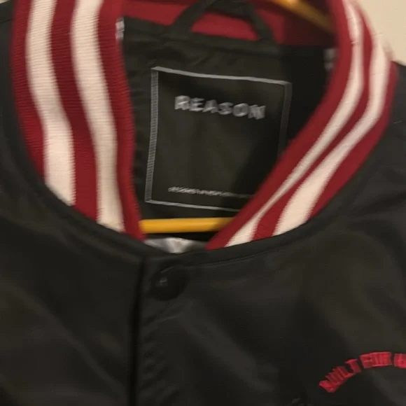 Reason jacket - Picture 6 of 7
